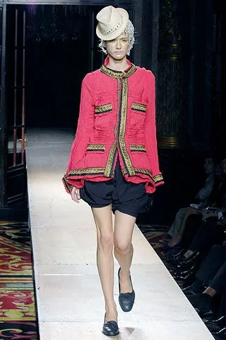 Look 15